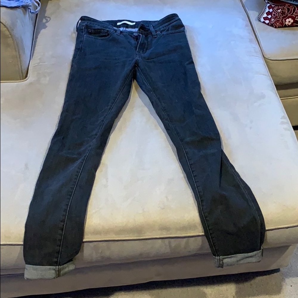 Women’s Levi Jeans